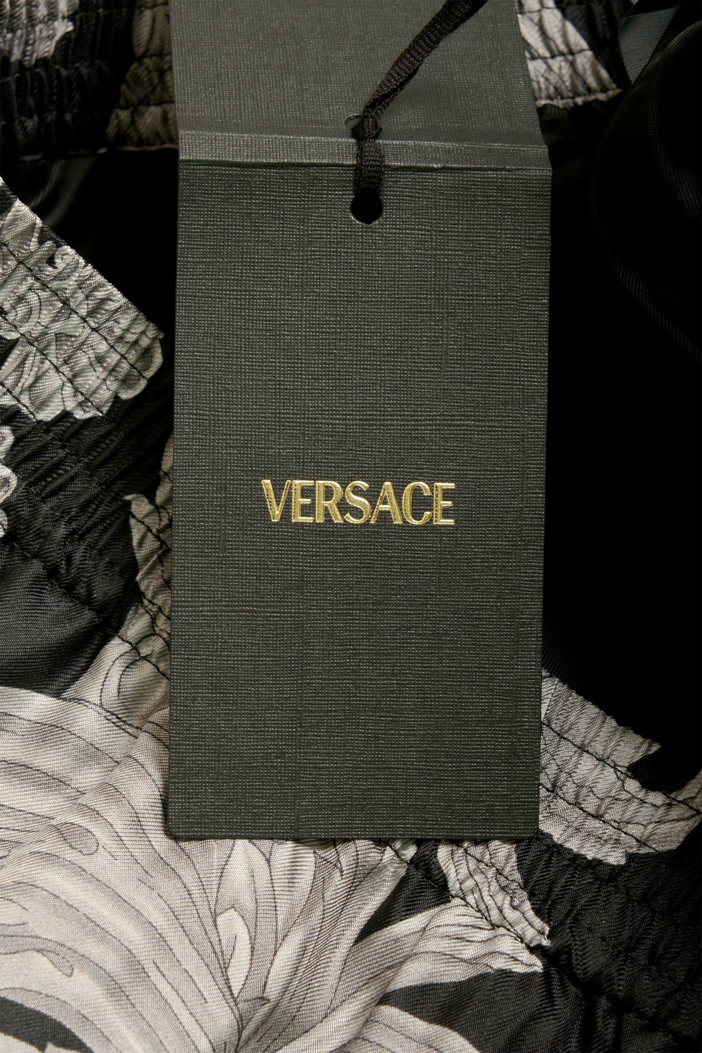 Versace Men's Heritage Print Black & Gray 100% Silk Shorts US 38 IT 54