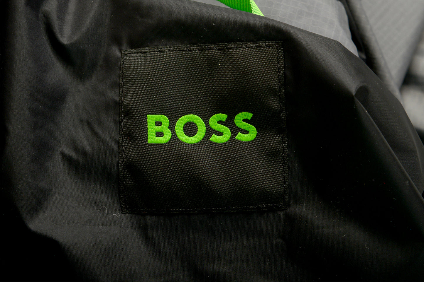 Hugo Boss Men's "V-Metropolis" Gray Shell Full Zip Vest US M IT 50