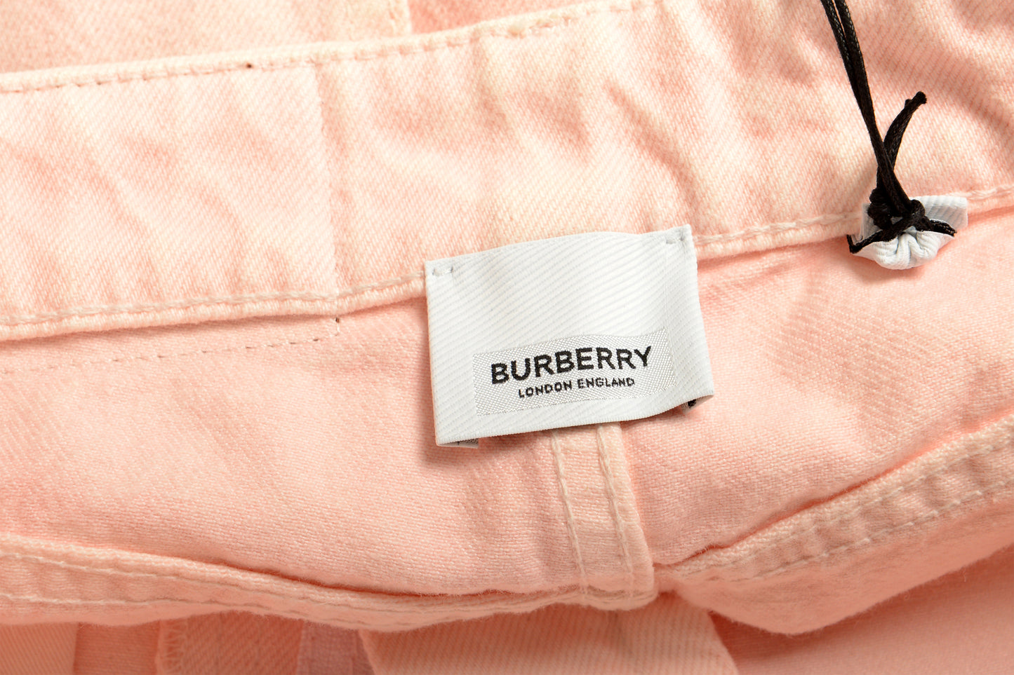 Burberry Women's "Bromlea" Relaxed Pale Pink Denim Bermuda Shorts US 2 IT 38