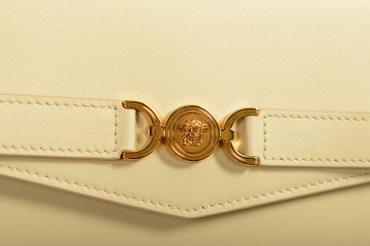 Versace Ivory Leather Gold Medusa Wallet Clutch Handbag Shoulder Bag