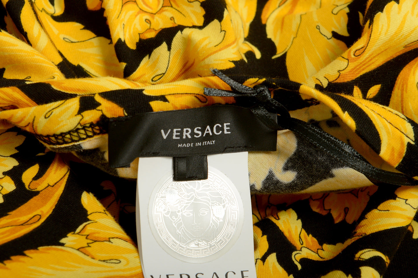 Versace Men's Gold Barocco Print Crewneck T-Shirt Versace sz 4 US S IT 48