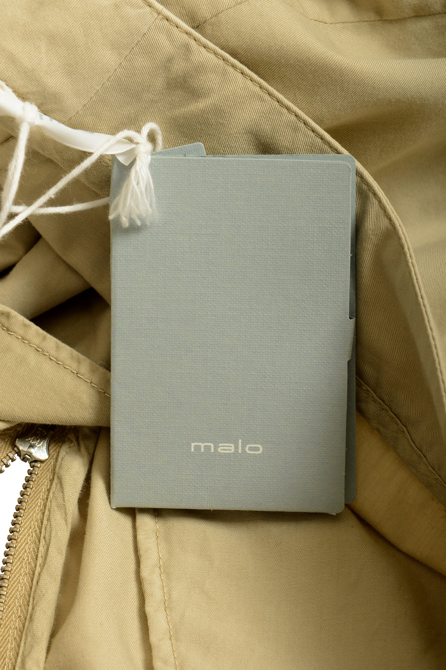 Malo Men's Light Beige Flat Front Bermuda Shorts US 34 IT 50