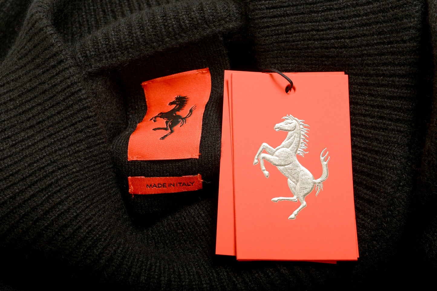 Scuderia Ferrari Women's 100% Cashmere Pullover Sweater US M IT 42