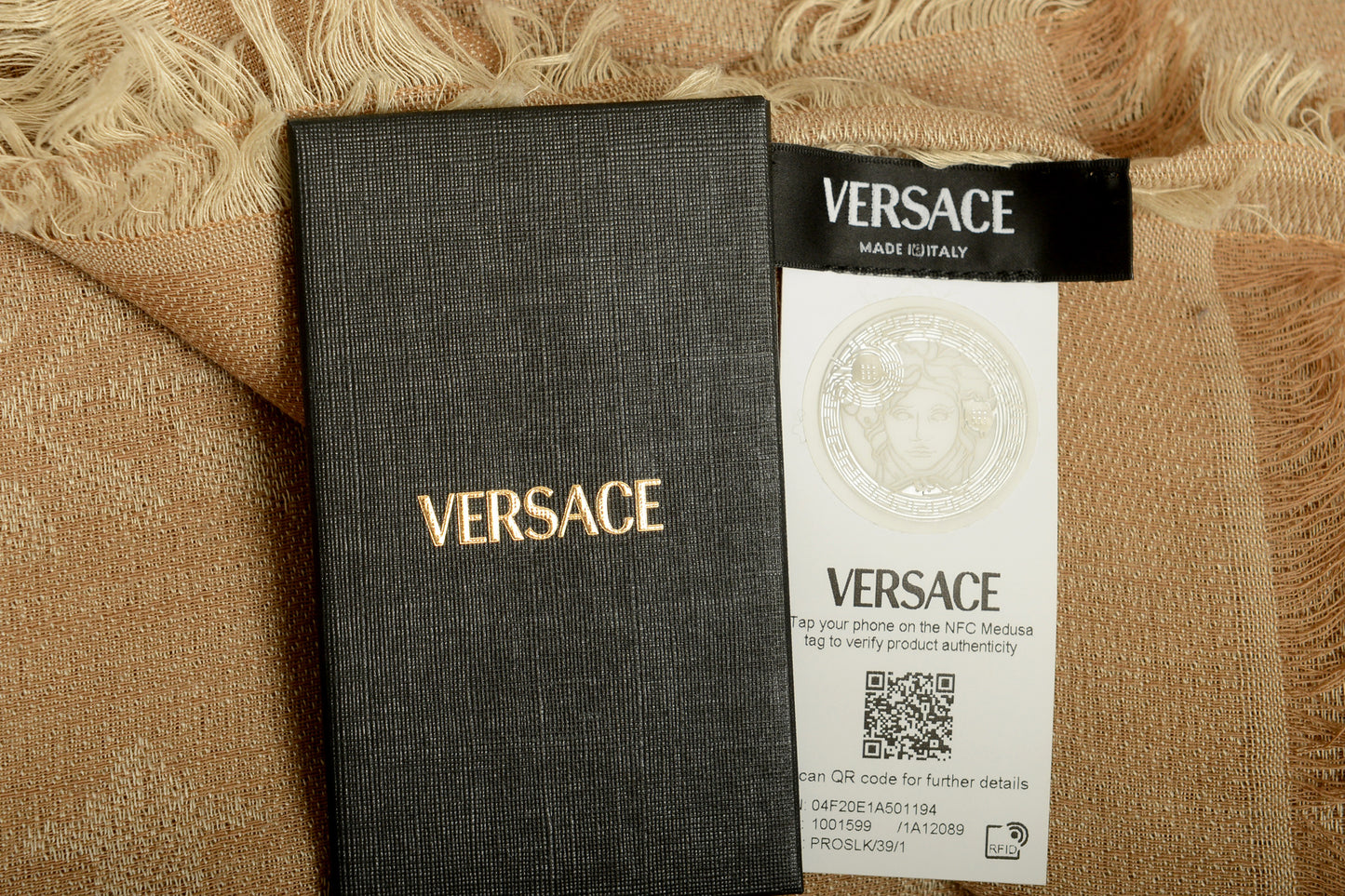 Versace Champagne Beige Jacquard Barocco Heritage Print Shawl Scarf
