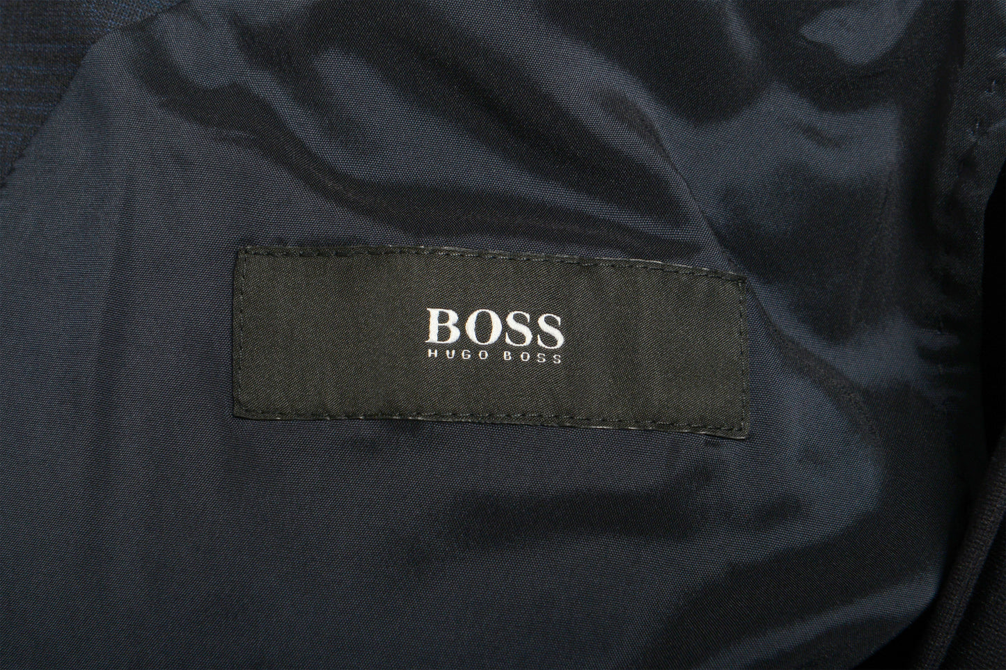 Hugo Boss Men's "Norwin4/Banks3-J" Slim Fit Plaid Two Button Suit US 40S IT 50S