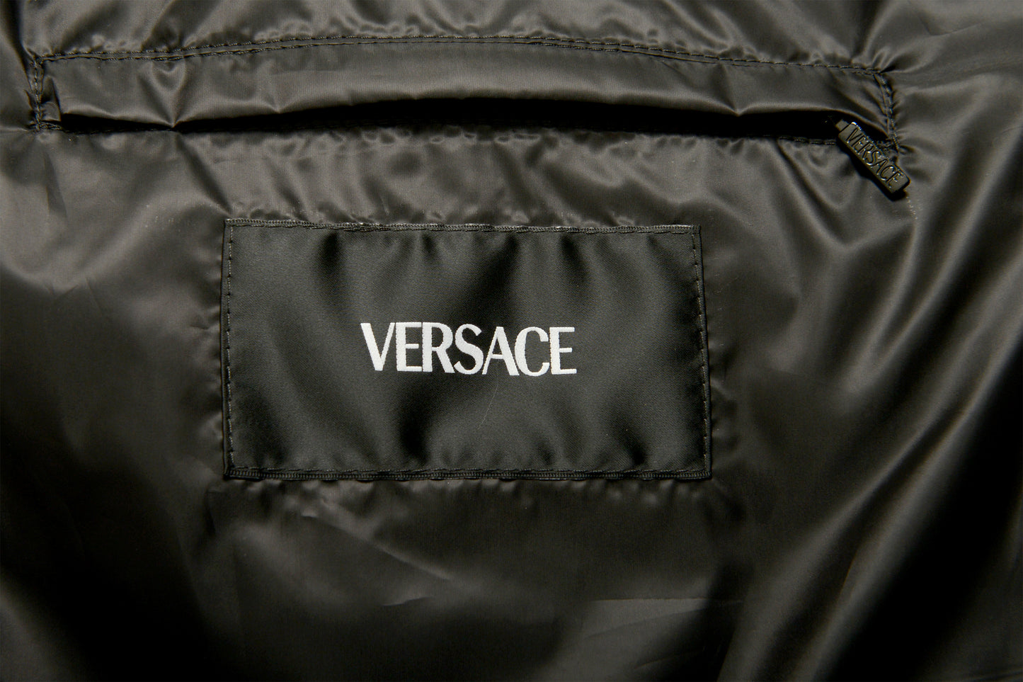 Versace Men's Gray Greca Print Down Sleeveless Jacket Puffer Vest US S IT 48