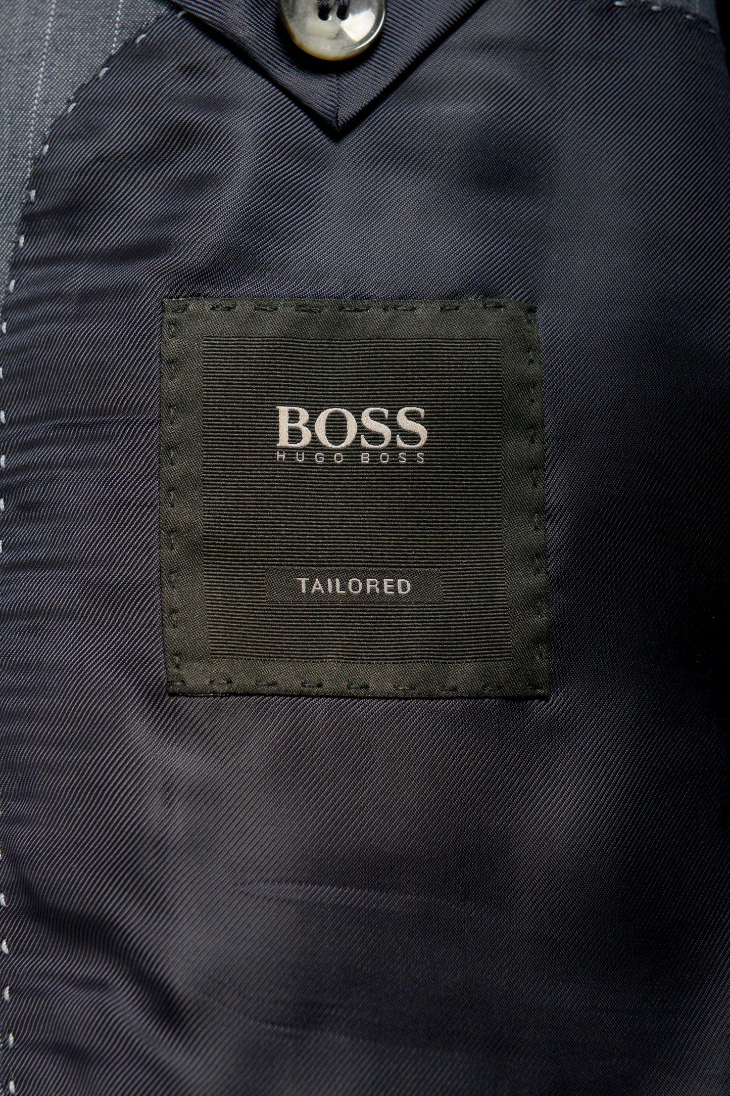 Hugo Boss Men's "T-Jarrod/Lone" Regular Fit 100% Wool Striped Suit US 34R IT 46R