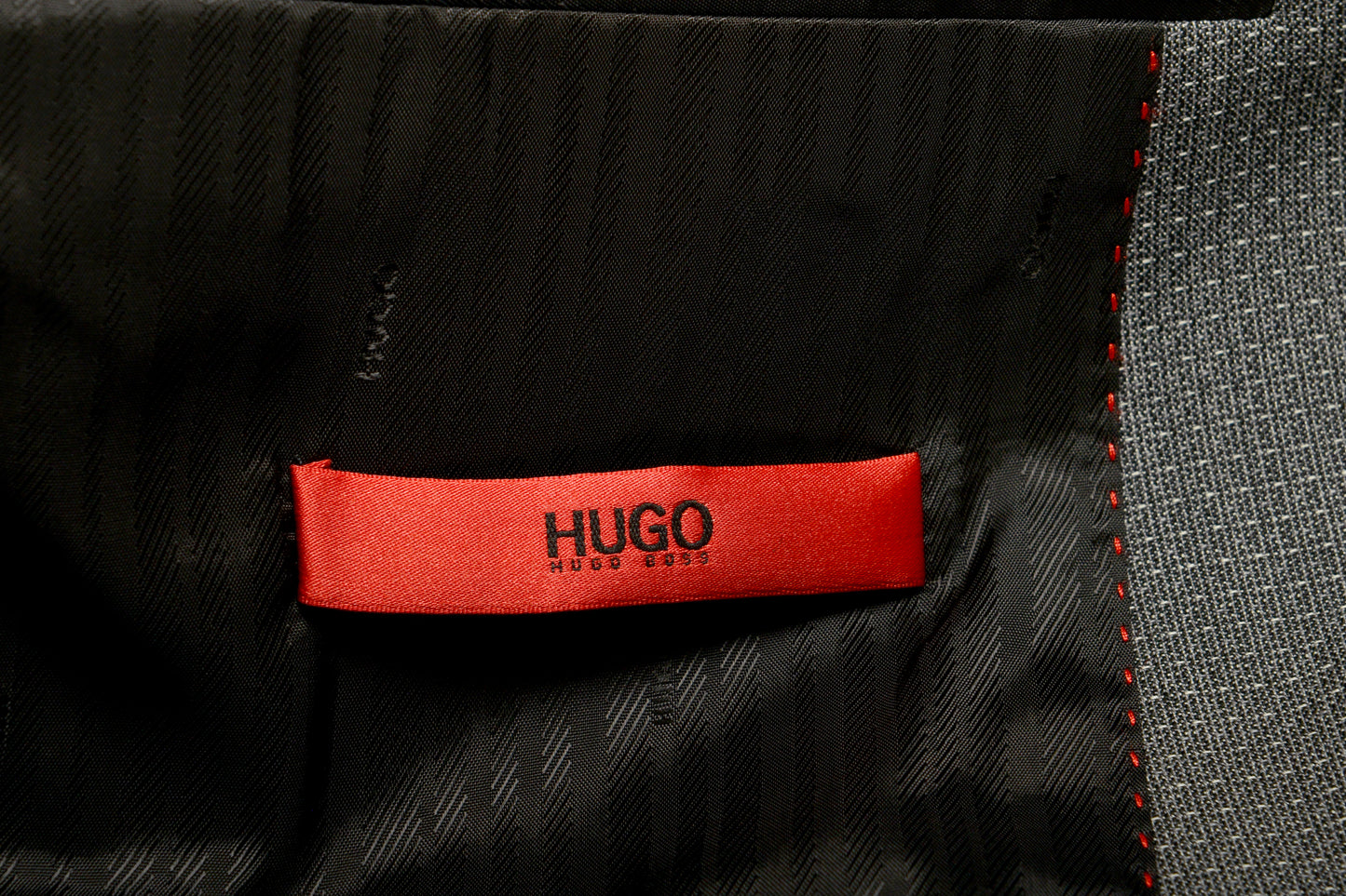 Hugo Boss Men's "Jeffery/Simmons182" Regular Fit 100% Wool Suit US 42R IT 52R