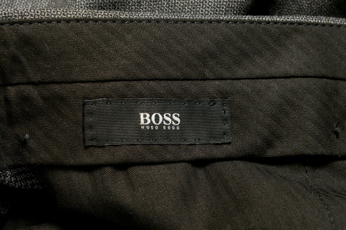 Hugo Boss Men's "T-Hunter/Goswin" 100% Wool Gray Two Button Suit US 42L IT 52L
